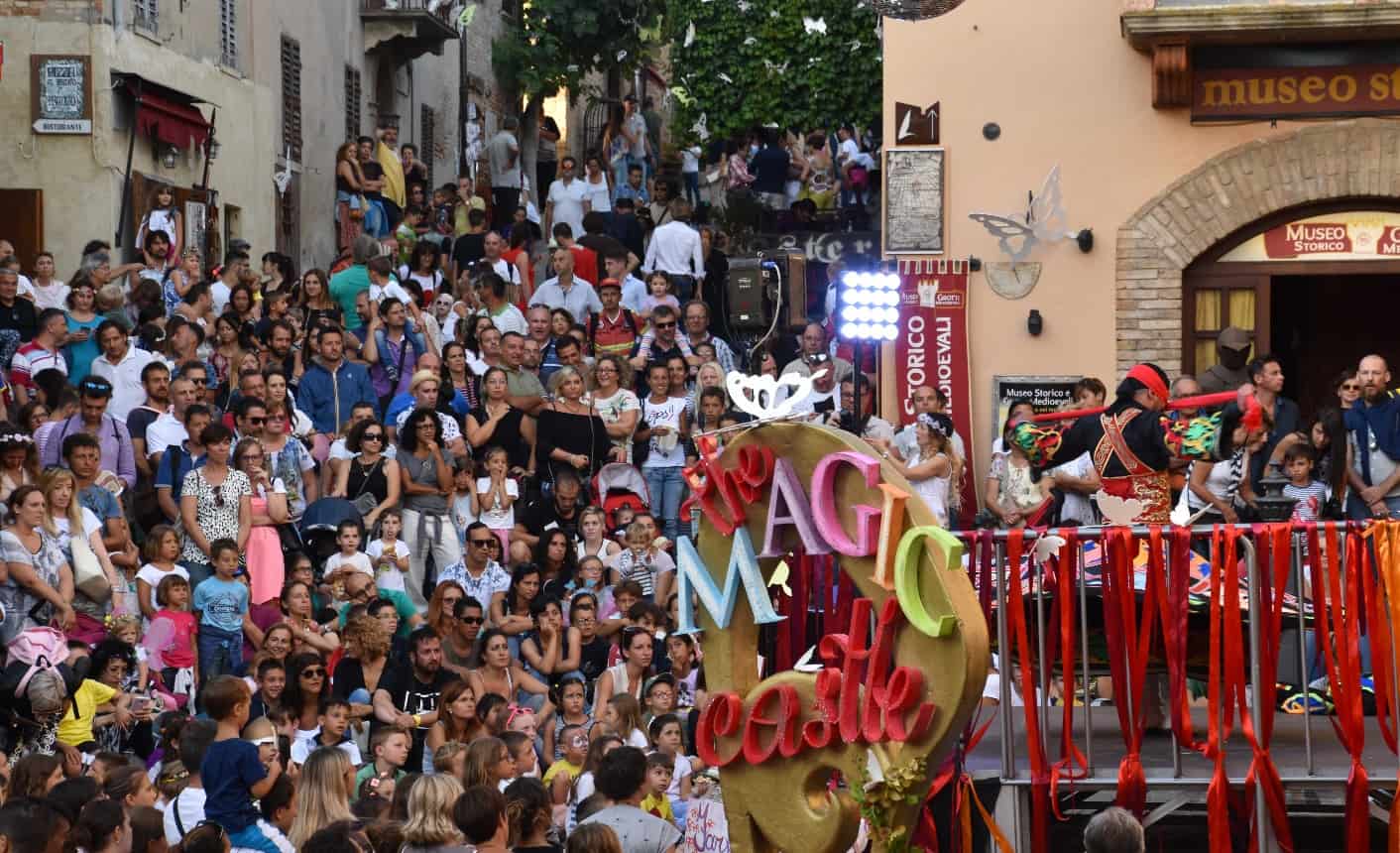 Scopri di più sull'articolo The Magic Castle Gradara: tutto il mondo fantasy in un evento